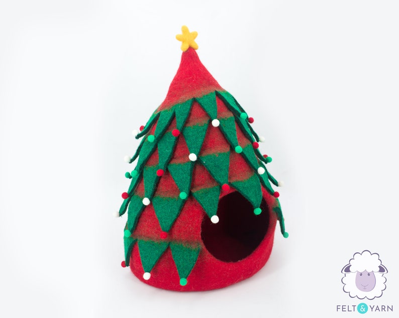 35cm Wool Felt Xmas Tree Cat Cave | Felted Cat Bed | Felted Round Cat Furniture | Felt Cat House | 100% Handmade and Wool | FREE SHIPPING