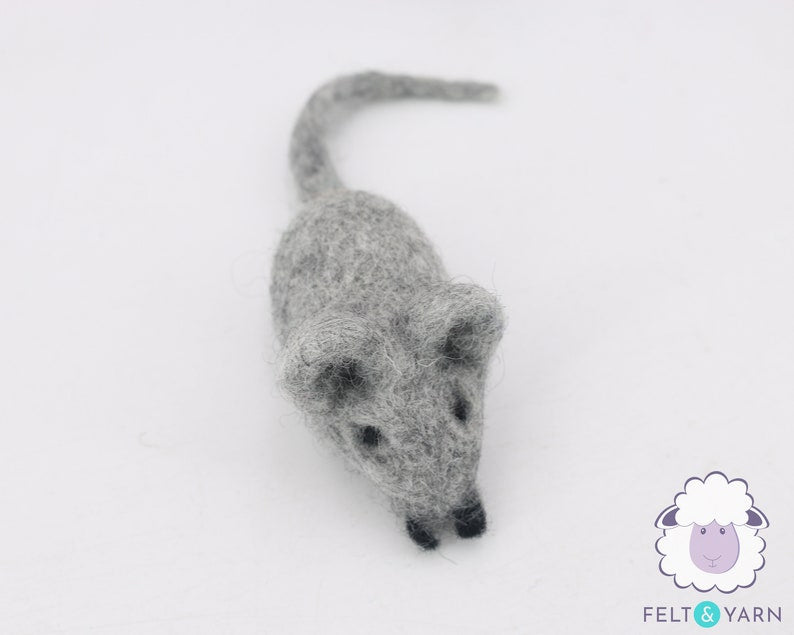 Wool Felt Mouse Pet Toy in Neutral Shades | Fetch Play Toys for Cat | Eco-Friendly and Interactive Cat Toys