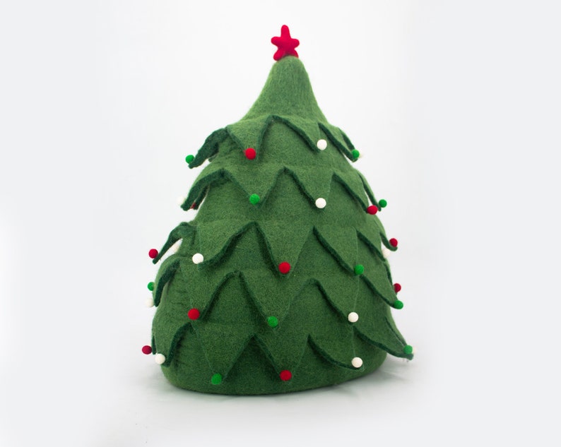 40cm Wool Felt Christmas Tree Cat Cave Holiday Hand Felted Cat Bed For Pet House Decor: 100% Wool and Ethically Handmade