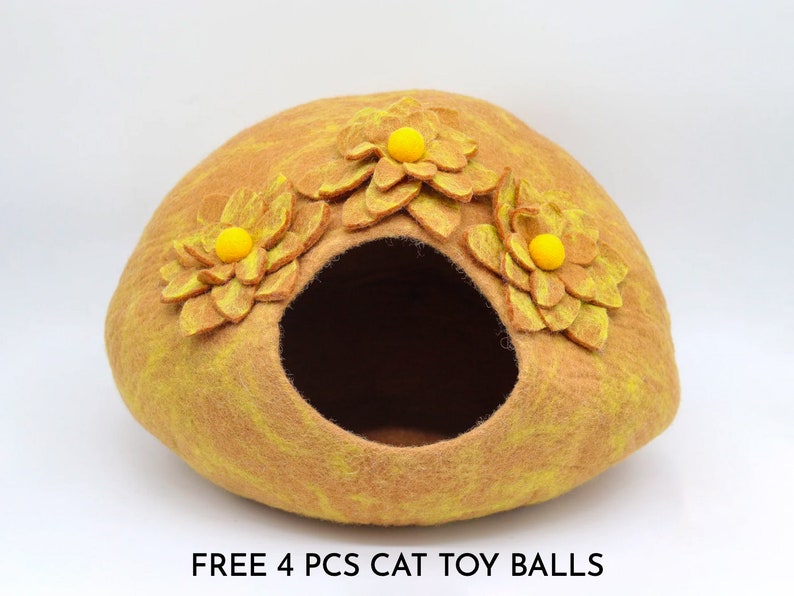 50cm Wool Felt Flower Design Cat Bed, Golden Handmade Cat Cave House, Floral Cat Cocoon