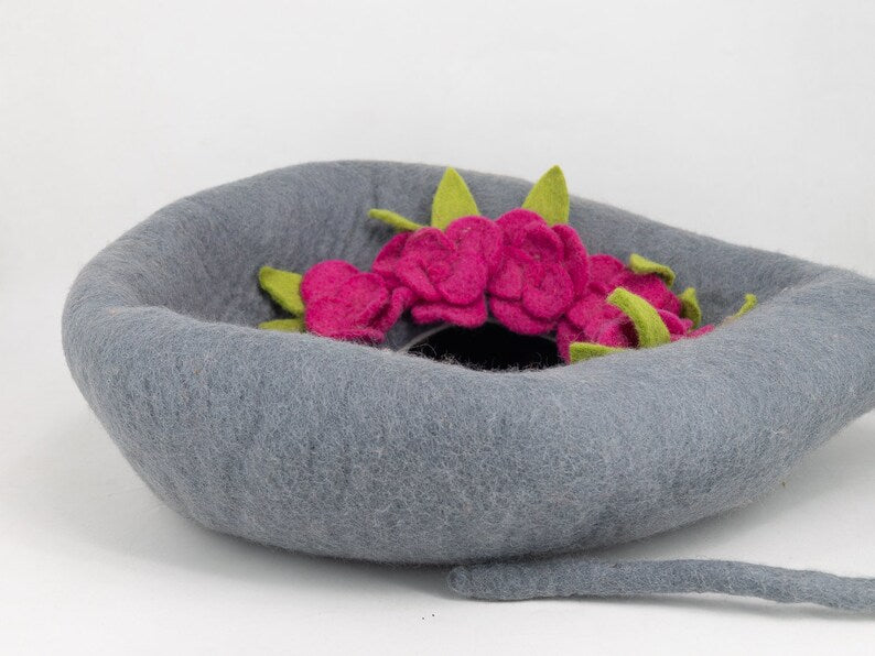 40cm Wool Felted Tendril Design Cat House with Pink Flowers | Perfect Gift for Cat Lovers | Handmade Modern Cat Bed