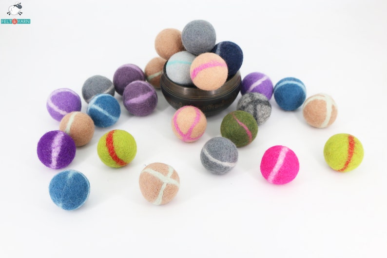 Bulk wool felt cat toy ball with sound, felt rattle ball, cat toys, pet toys, free delivery