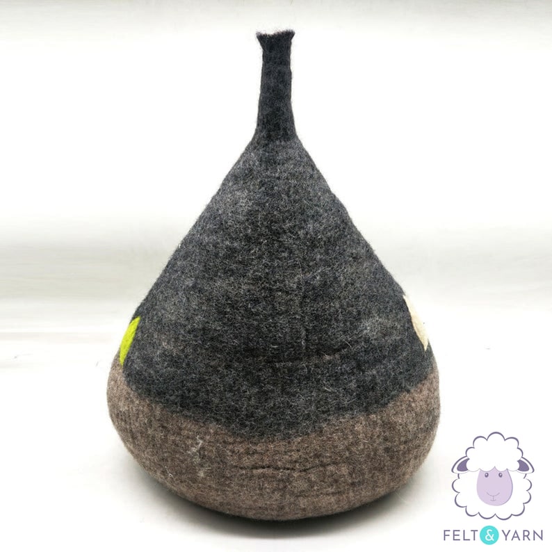 50cm Felt Teepee Cat Cave Bed, Wool Cat Furniture Cocoon, Handmade Cat House