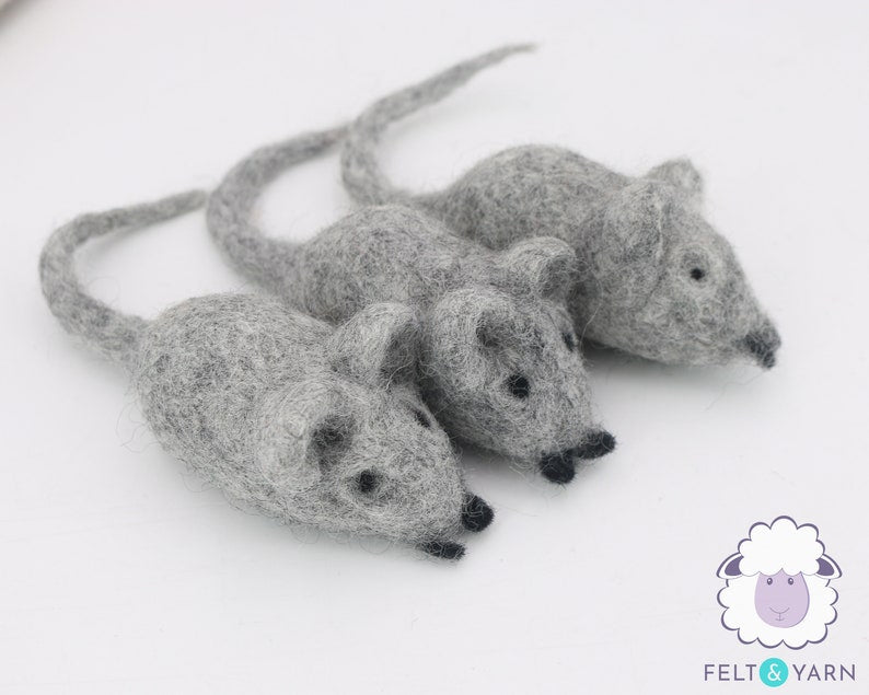 Wool Felt Mouse Pet Toy in Neutral Shades | Fetch Play Toys for Cat | Eco-Friendly and Interactive Cat Toys