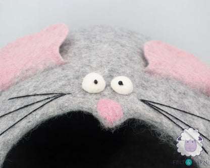 50cm Wool Felt Cat Bed | Felted Cat Bed | Felt Cat House | Pet House and Bed | Kitty Bed | Fair Trade | 100% Wool and Handmade|