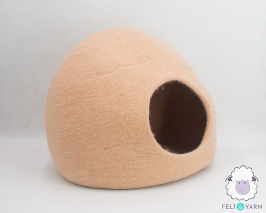 Wool Felt Peach Color Cat Cave | Hand Felted Cat Bed | Gift for Cat Lovers | Wool Pet House | Cozy Cat Cocoon