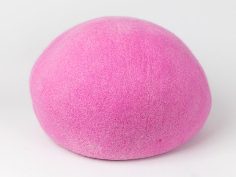 Pink Gradient Wool Cat Cave Bed / Felt Cat House / Gift for Cat Lovers