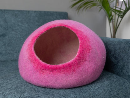 Pink Gradient Wool Cat Cave Bed / Felt Cat House / Gift for Cat Lovers