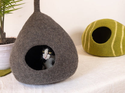 Neutral Cat Bed | Natural Cat Bed | Cat Cave | Felt Cat House | Cat Pod | Wool Cat Furniture | Soft Cat Bed | Large Cat Cave | Felt Cat Bed