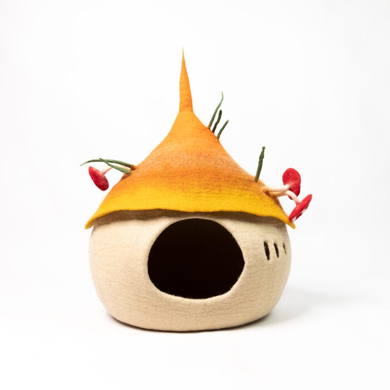 Handmade Mushroom Tendril Wool Felt Cat Cave | Modern Cat Furniture | Wool Cat Cocoon | Aesthetic Cat House | Eco-Friendly Cat Bed